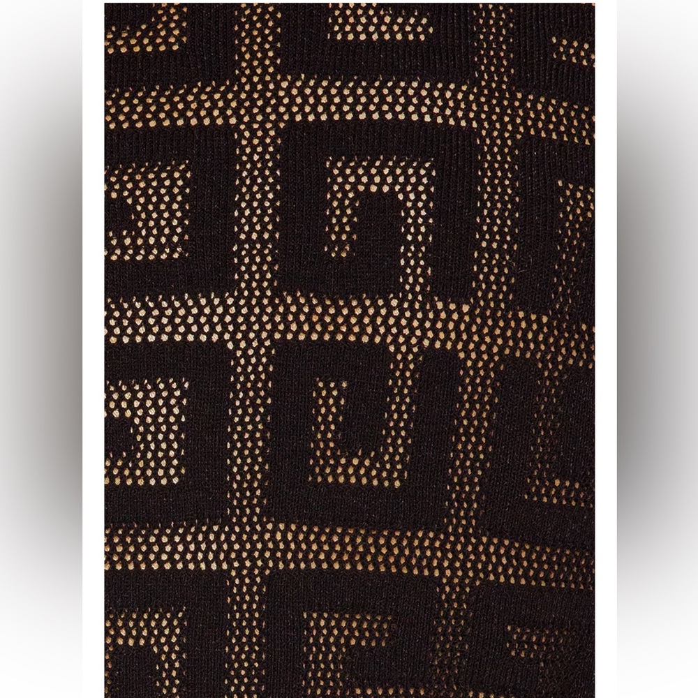 GIVENCHY
All Over 4G Turtleneck Sweater - Picture 5 of 5